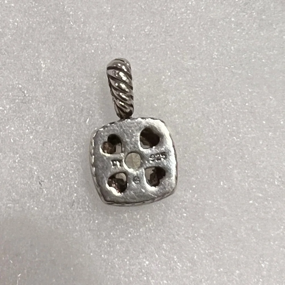 David Yurman Petite Albion Citrine Pendant with Diamonds - Picture 2 of 4